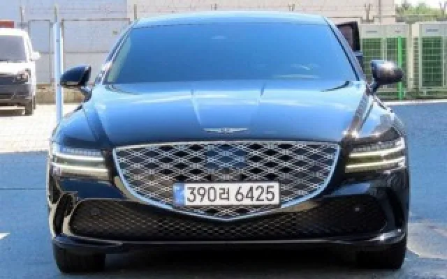 GV70일렉트리파이드 중고차 G80(RG3) 2.5 가솔린 터보 AWD 매물 사진 17 - 2024/04 35,482km