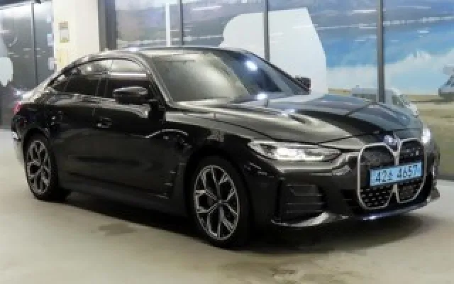 GV70일렉트리파이드 중고차 i4 eDrive 40 매물 사진 18 - 2022/08 91,623km